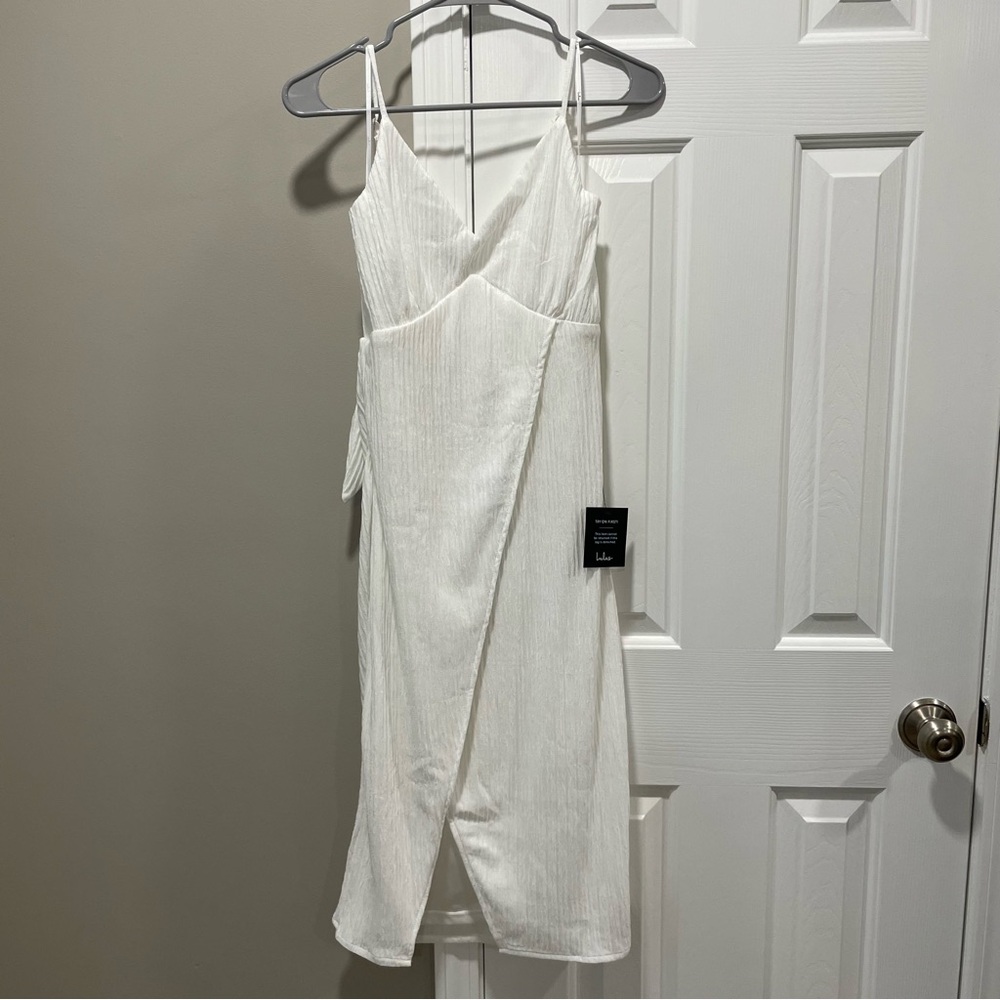 NWT Lulu’s Midi Dress